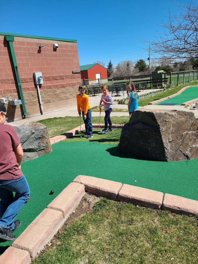 mini golf